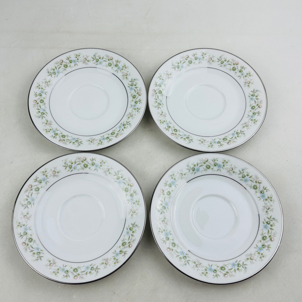Noritake Savannah Saucer Lot of 4 White Floral Blue Pink Platinum Trim Japan